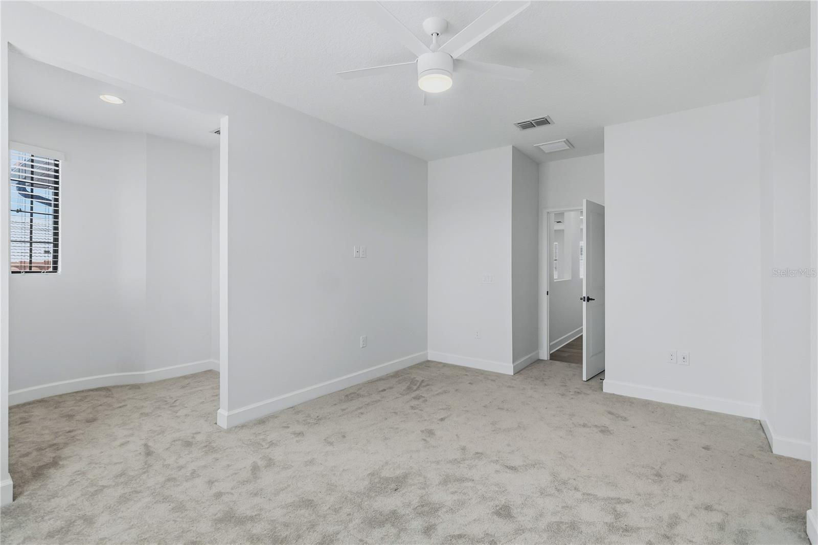 5785 Saybrook Cir Property Photo 61