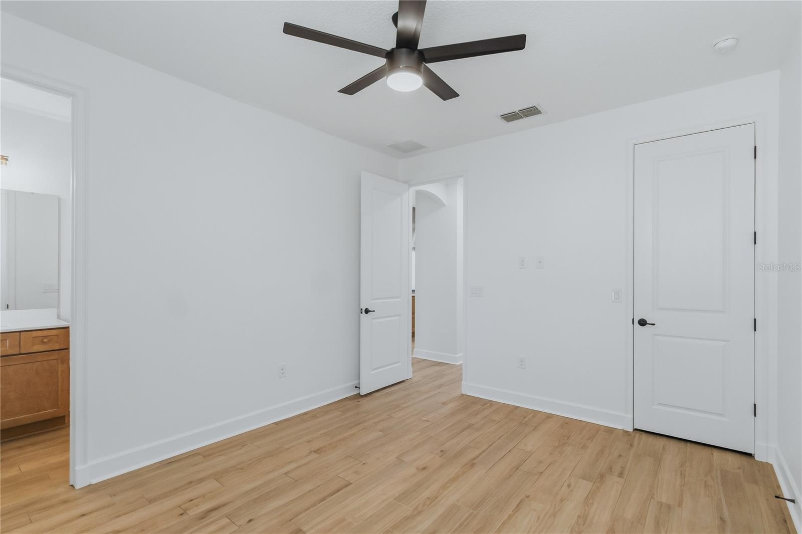 5785 Saybrook Cir Property Photo 66