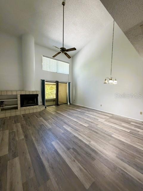 498 Club Dr Property Photo 4