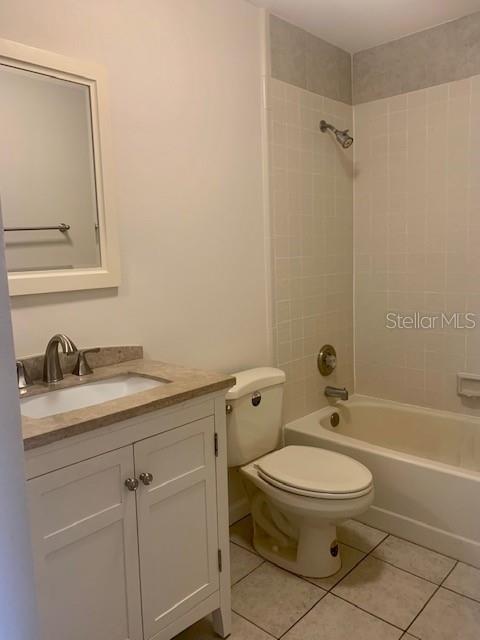 498 Club Dr Property Photo 20