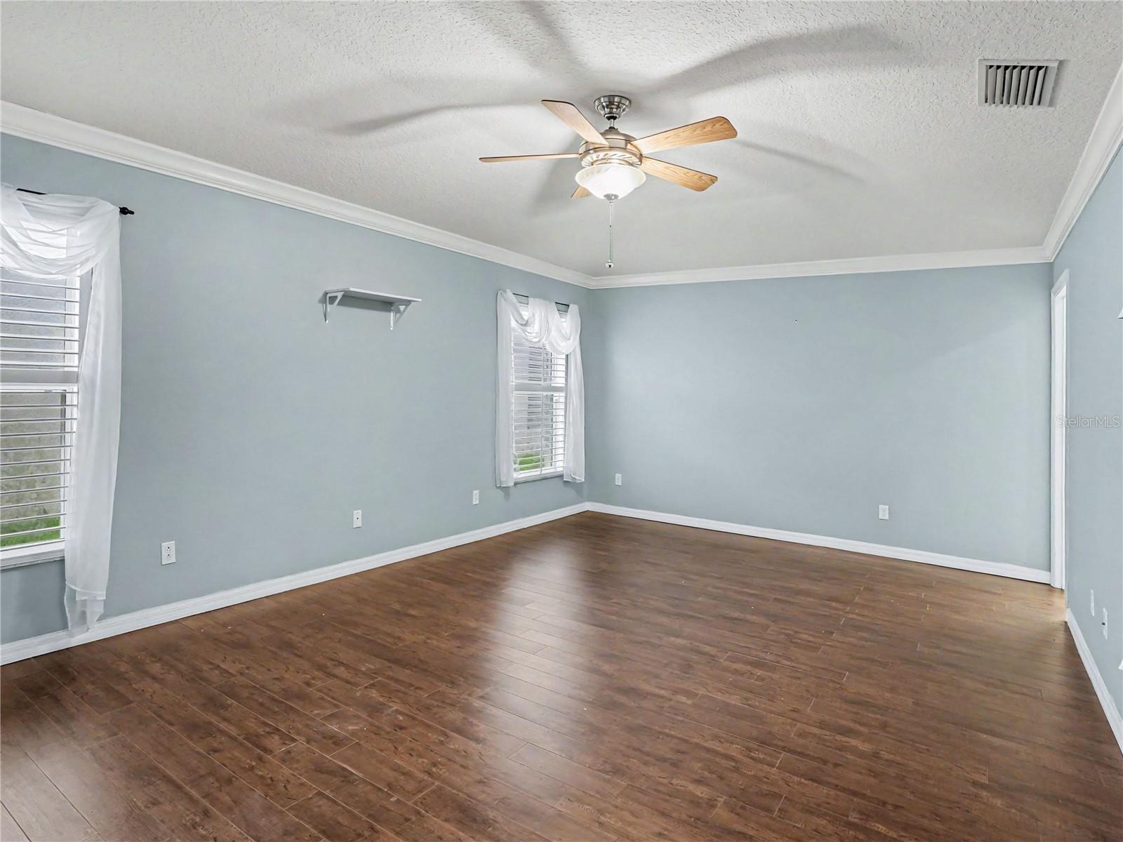 5437 Florence Harbor Dr Property Photo 17