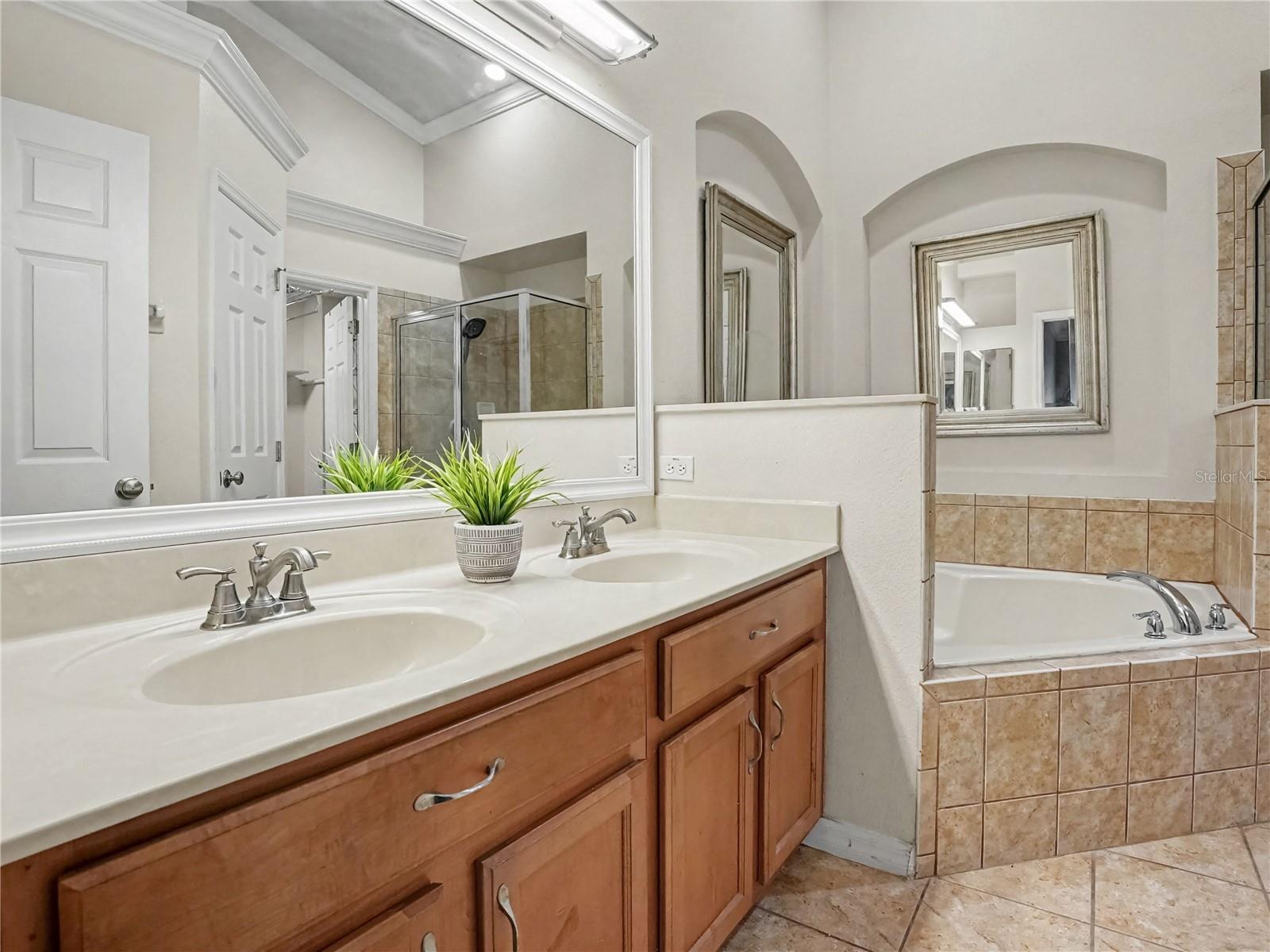 5437 Florence Harbor Dr Property Photo 22
