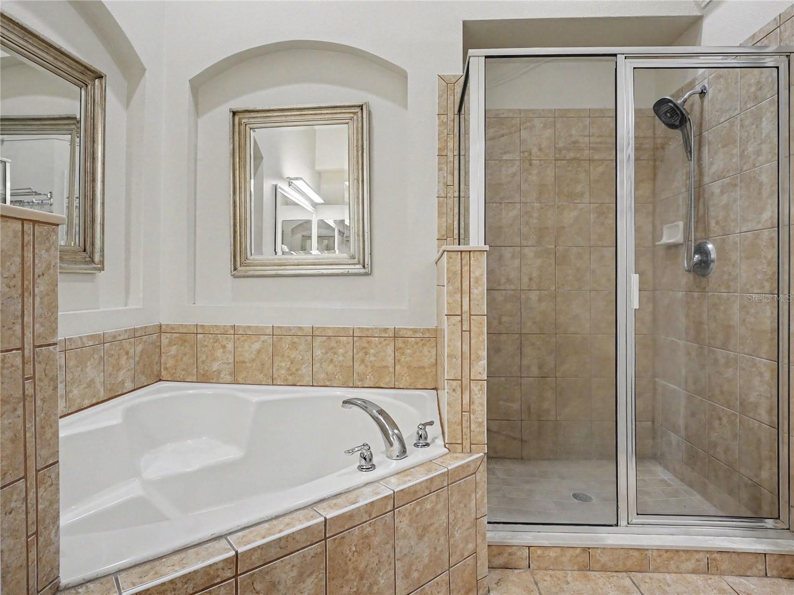 5437 Florence Harbor Dr Property Photo 23