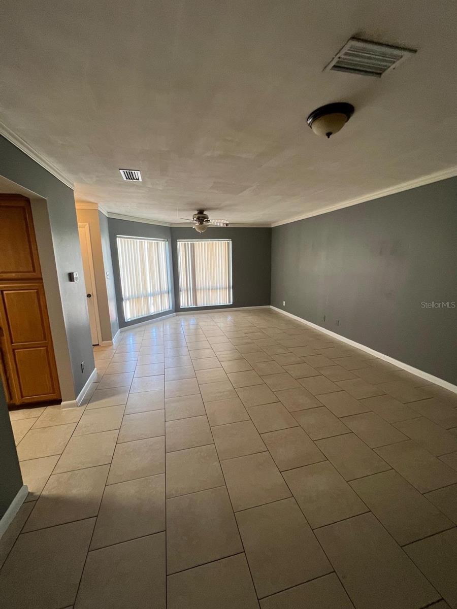 2634 Lemon Tree Ln #h Property Photo 8