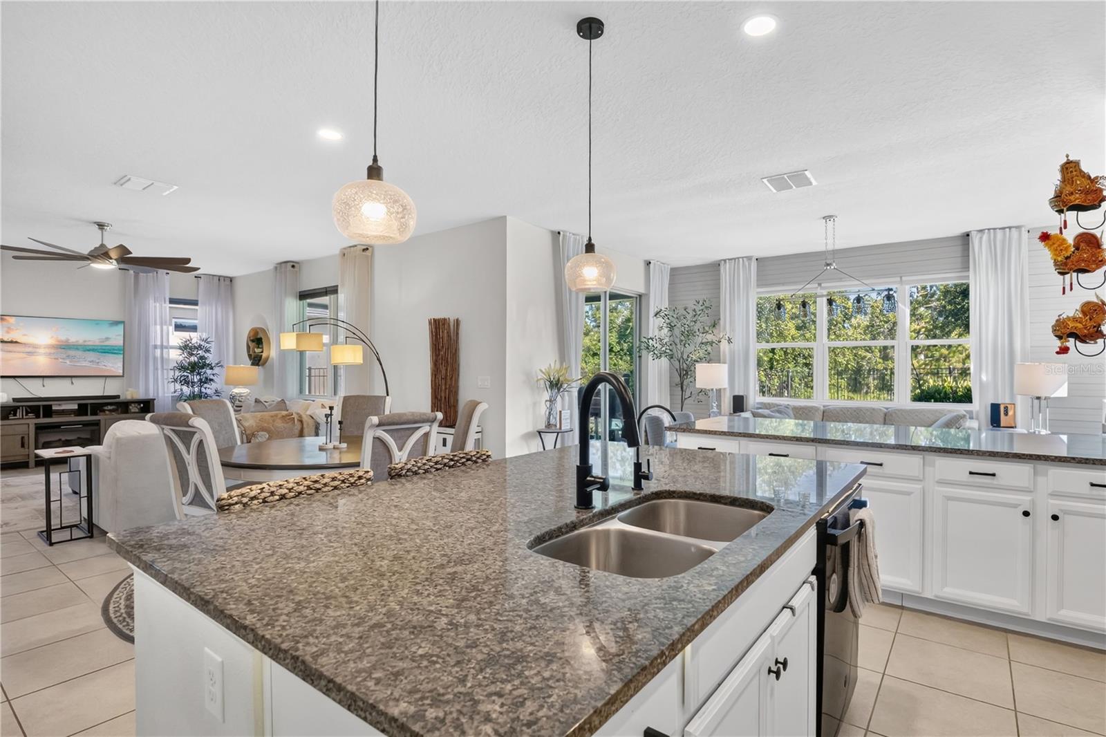 17096 Goldcrest Loop Property Photo 13