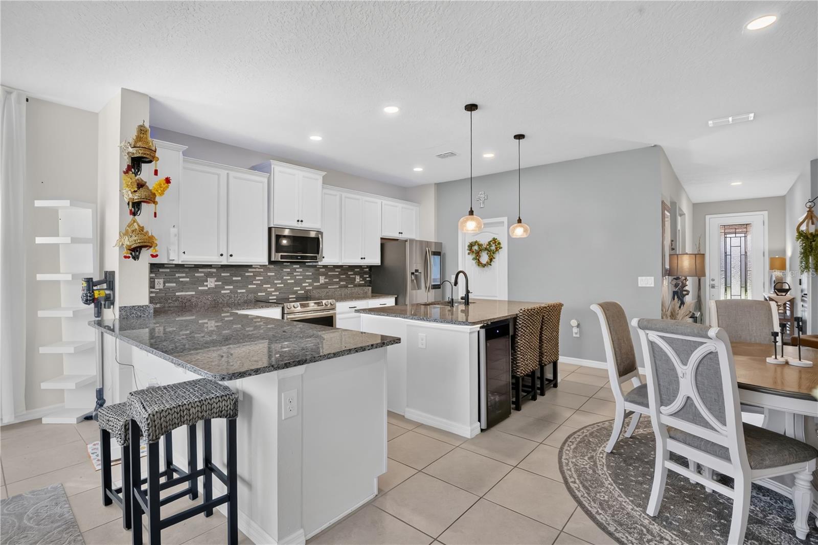 17096 Goldcrest Loop Property Photo 14