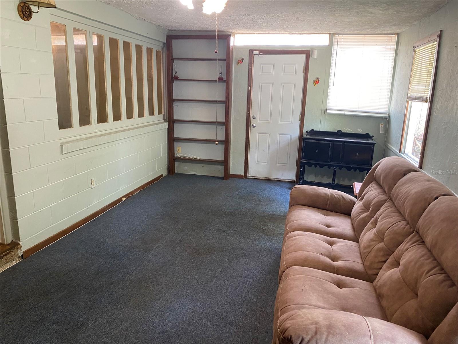 1040 Hampton Rd Property Photo 2