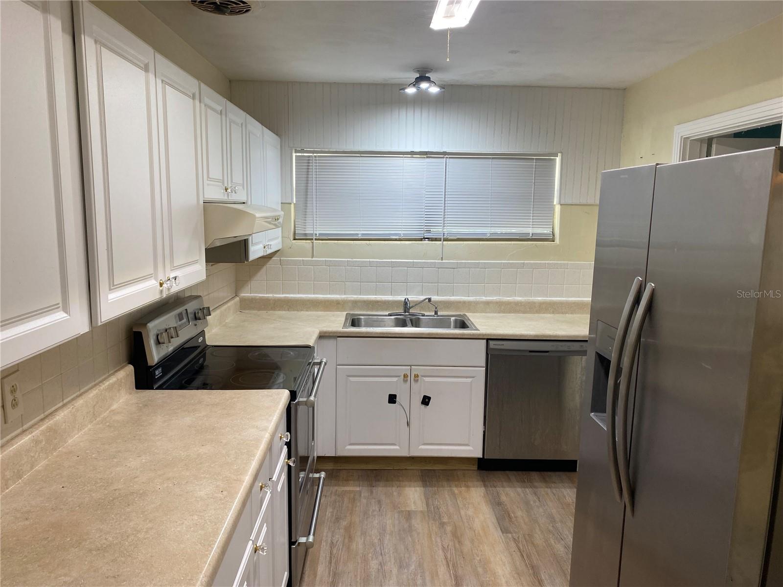 1040 Hampton Rd Property Photo 4