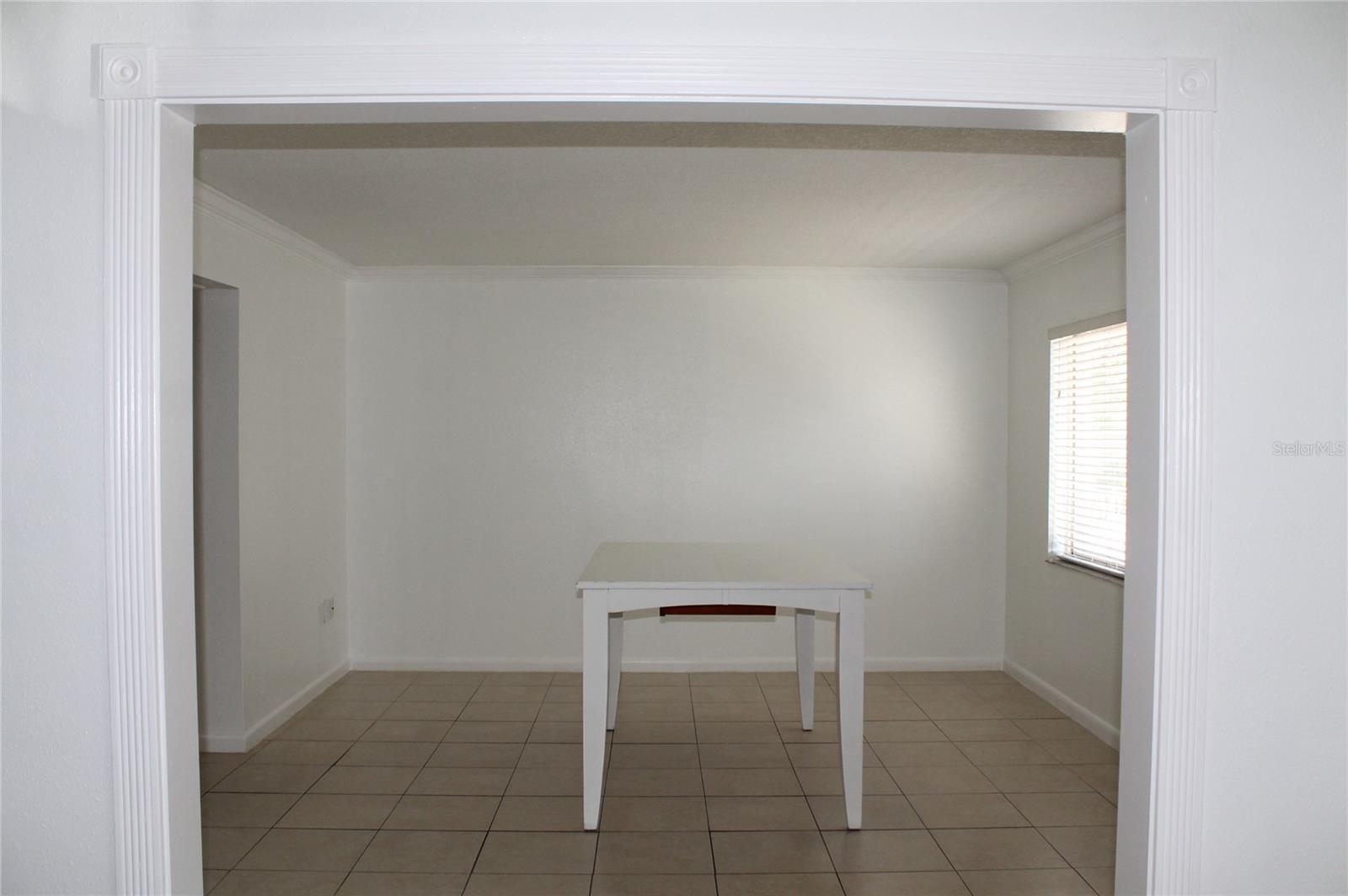 151 Oyster Bay Cir #200 Property Photo 4