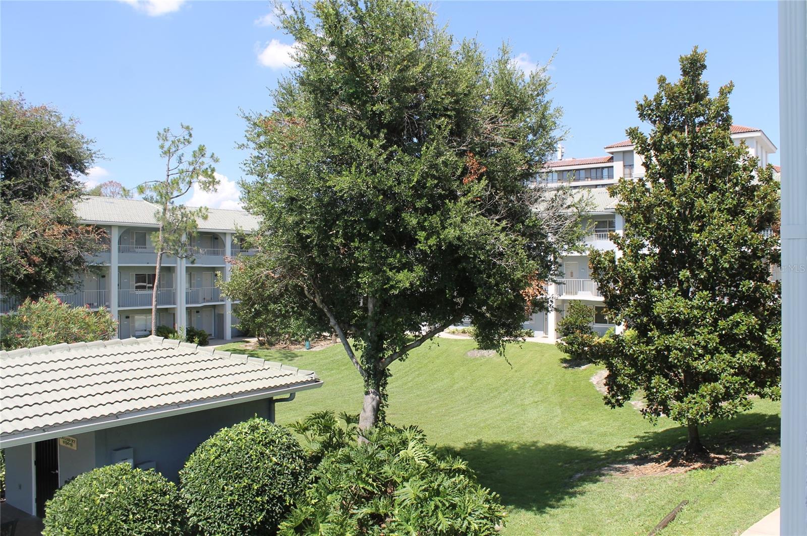 151 Oyster Bay Cir #200 Property Photo 32