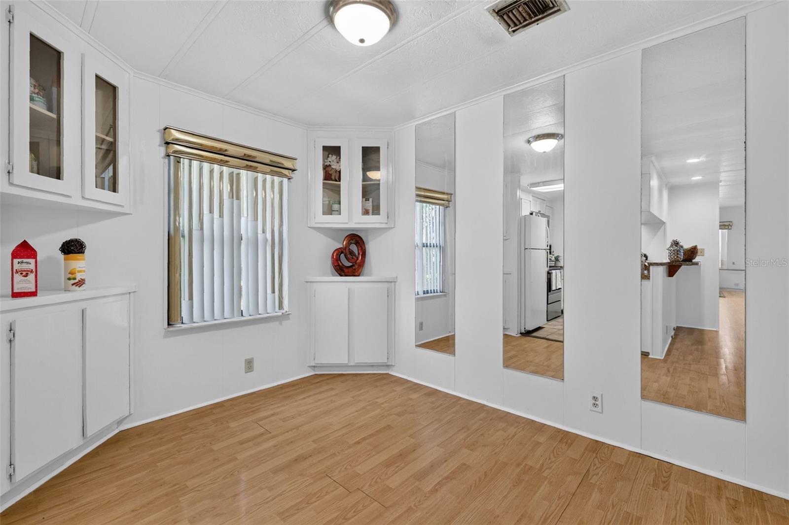 304 Eron Way #2 Property Photo 13
