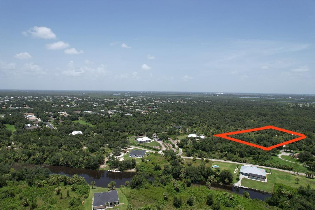 1232 Harbour Sunset Ct Property Photo 5