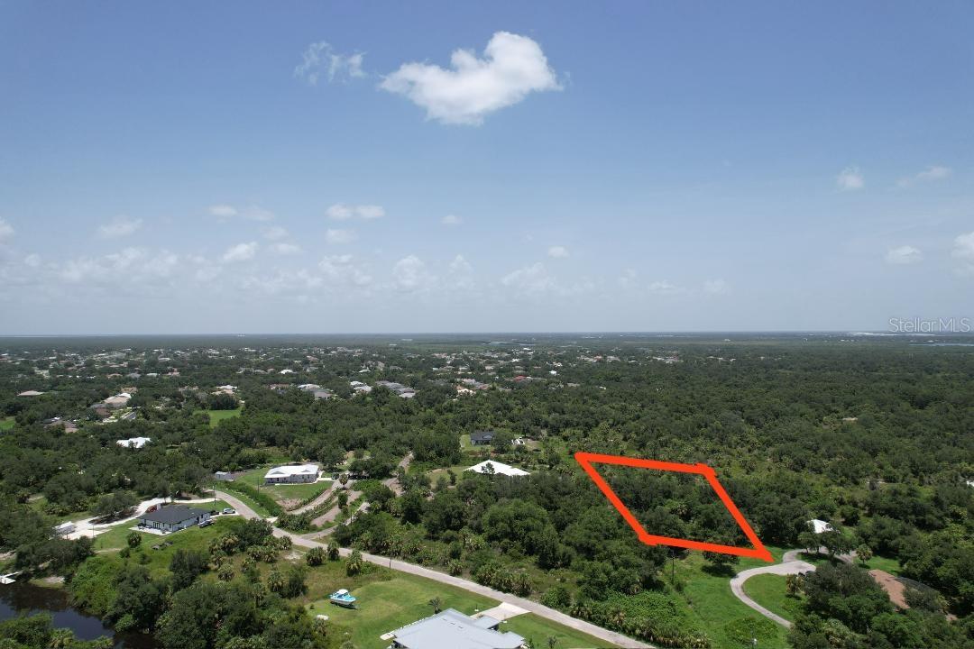 1232 Harbour Sunset Ct Property Photo 23