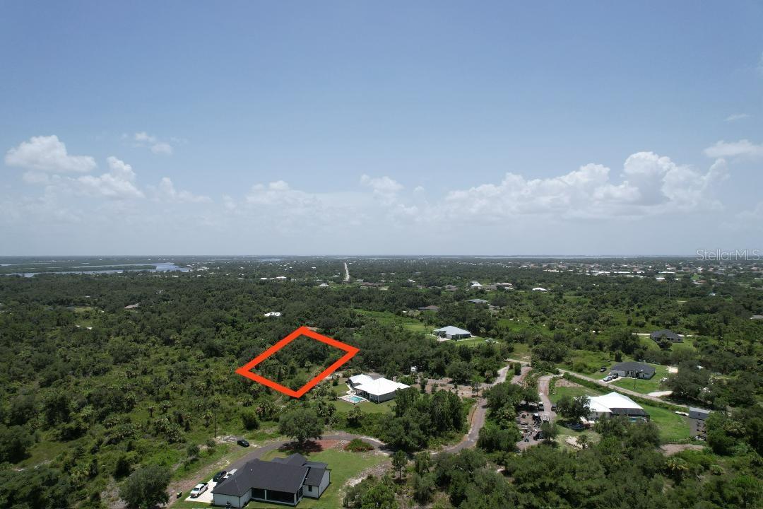 1232 Harbour Sunset Ct Property Photo 27