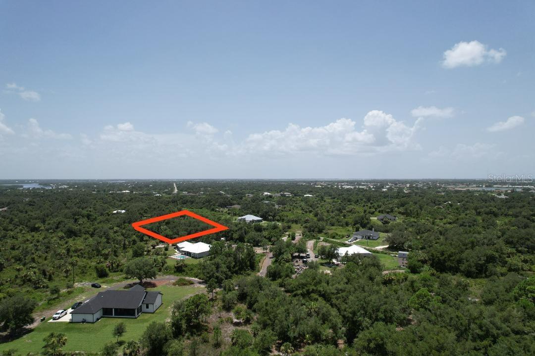1232 Harbour Sunset Ct Property Photo 29