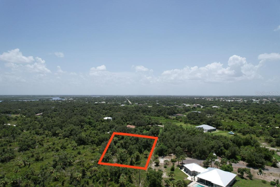 1232 Harbour Sunset Ct Property Photo 35
