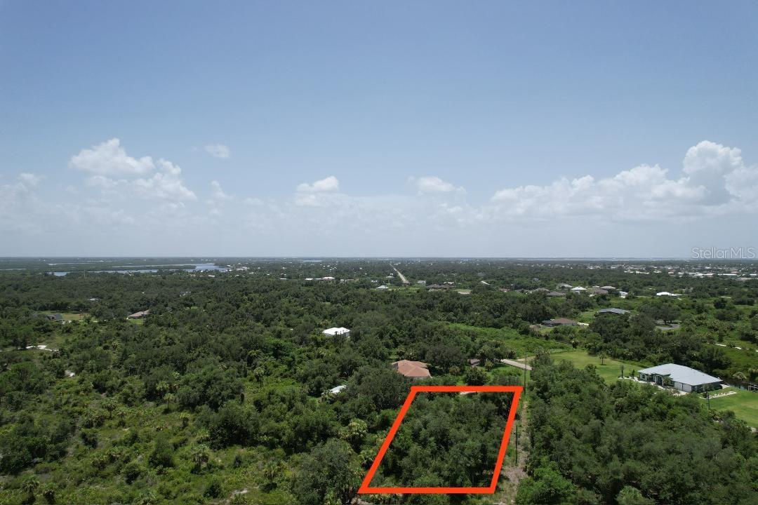 1232 Harbour Sunset Ct Property Photo 36