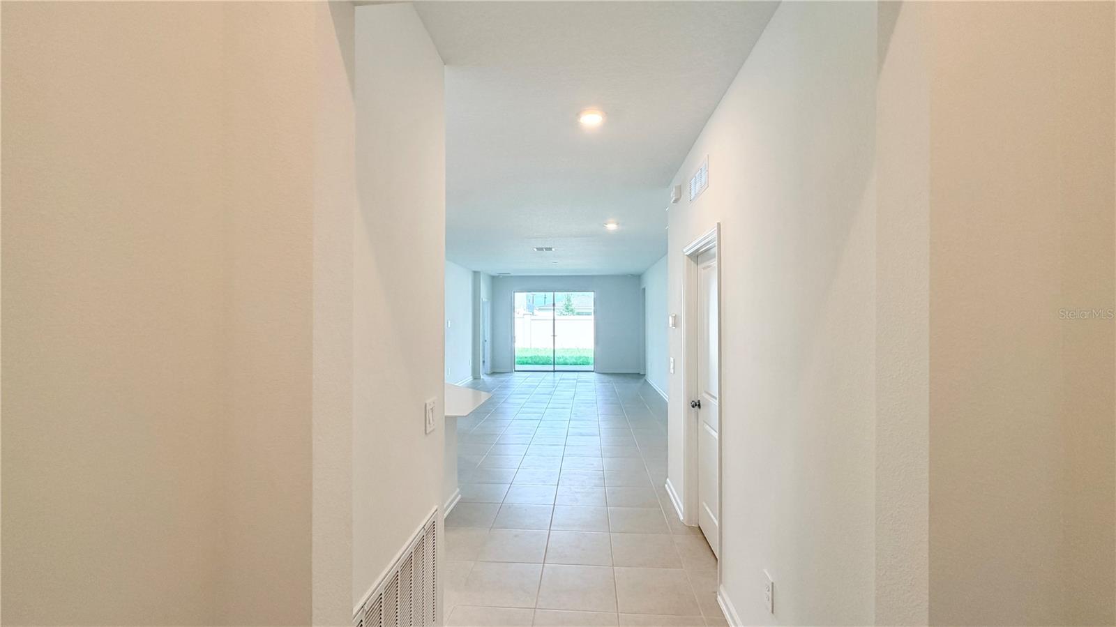 5177 Green Belt Dr Property Photo 4
