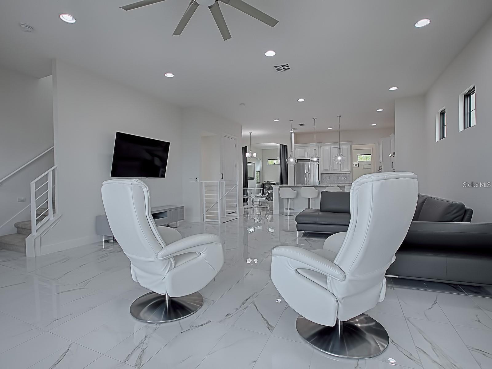 7661 Toscana Blvd Property Photo 15