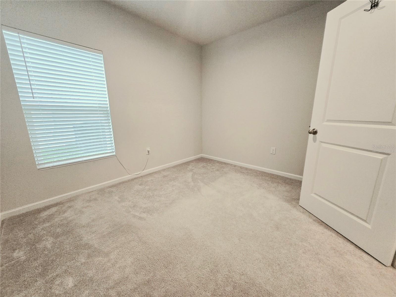 1121 Lexington Ln Property Photo 20