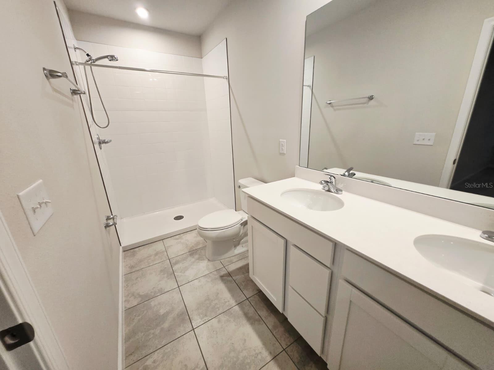 1121 Lexington Ln Property Photo 22