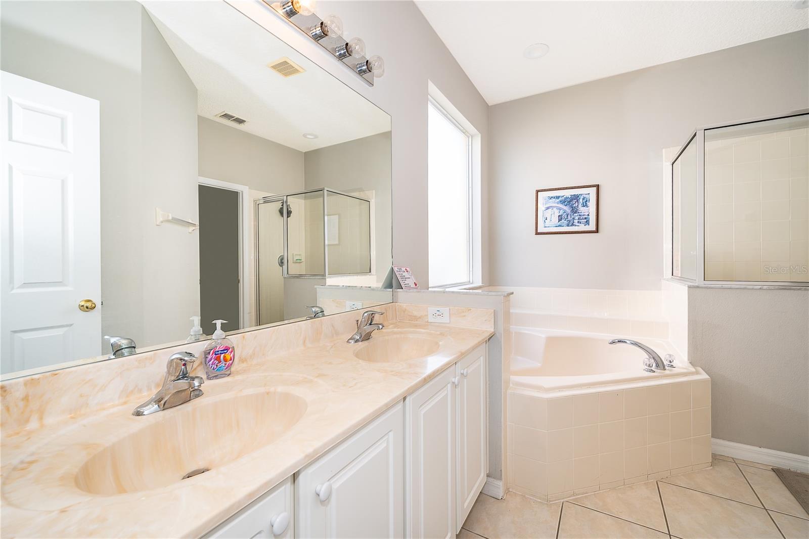 2717 Fiesta Key Dr Property Photo 29