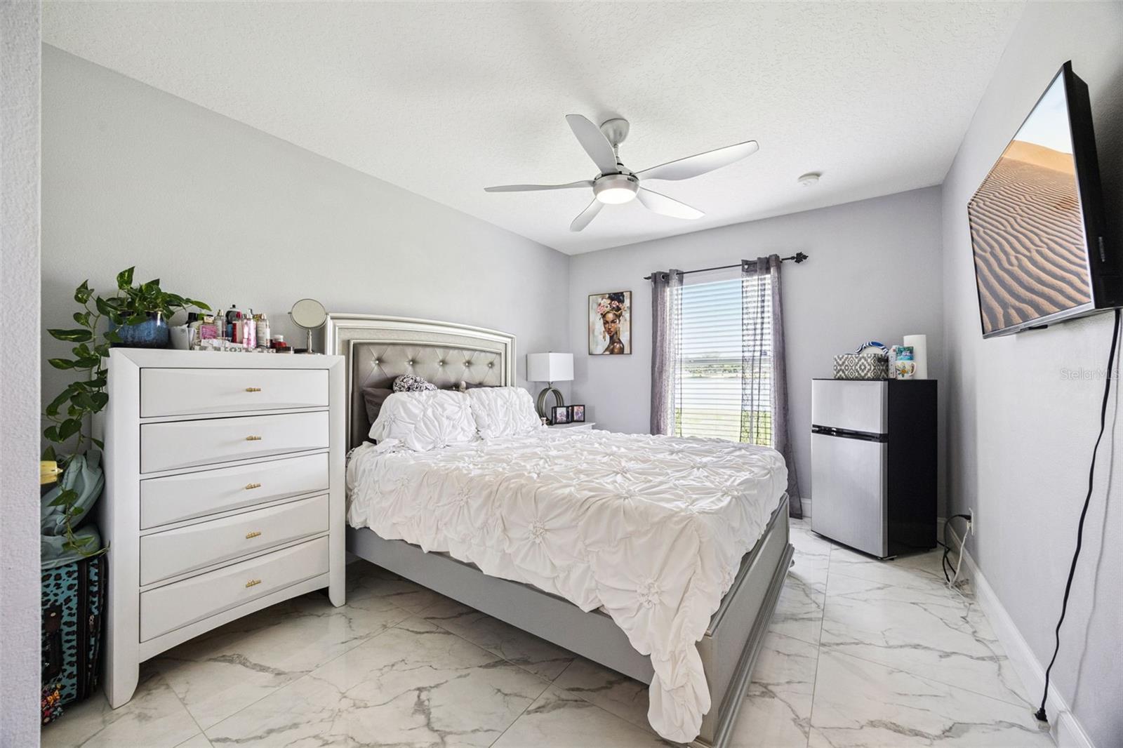 3233 Lorimar Ln Property Photo 33