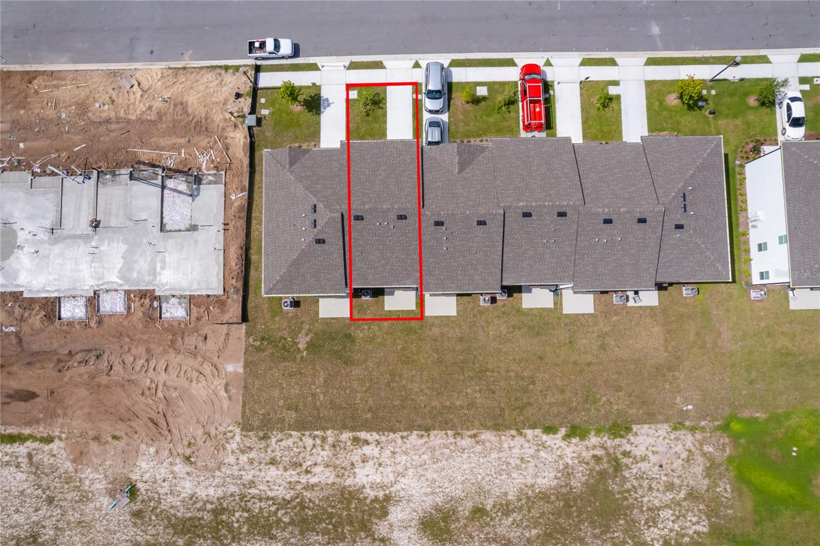 O6419169 Property Photo 6