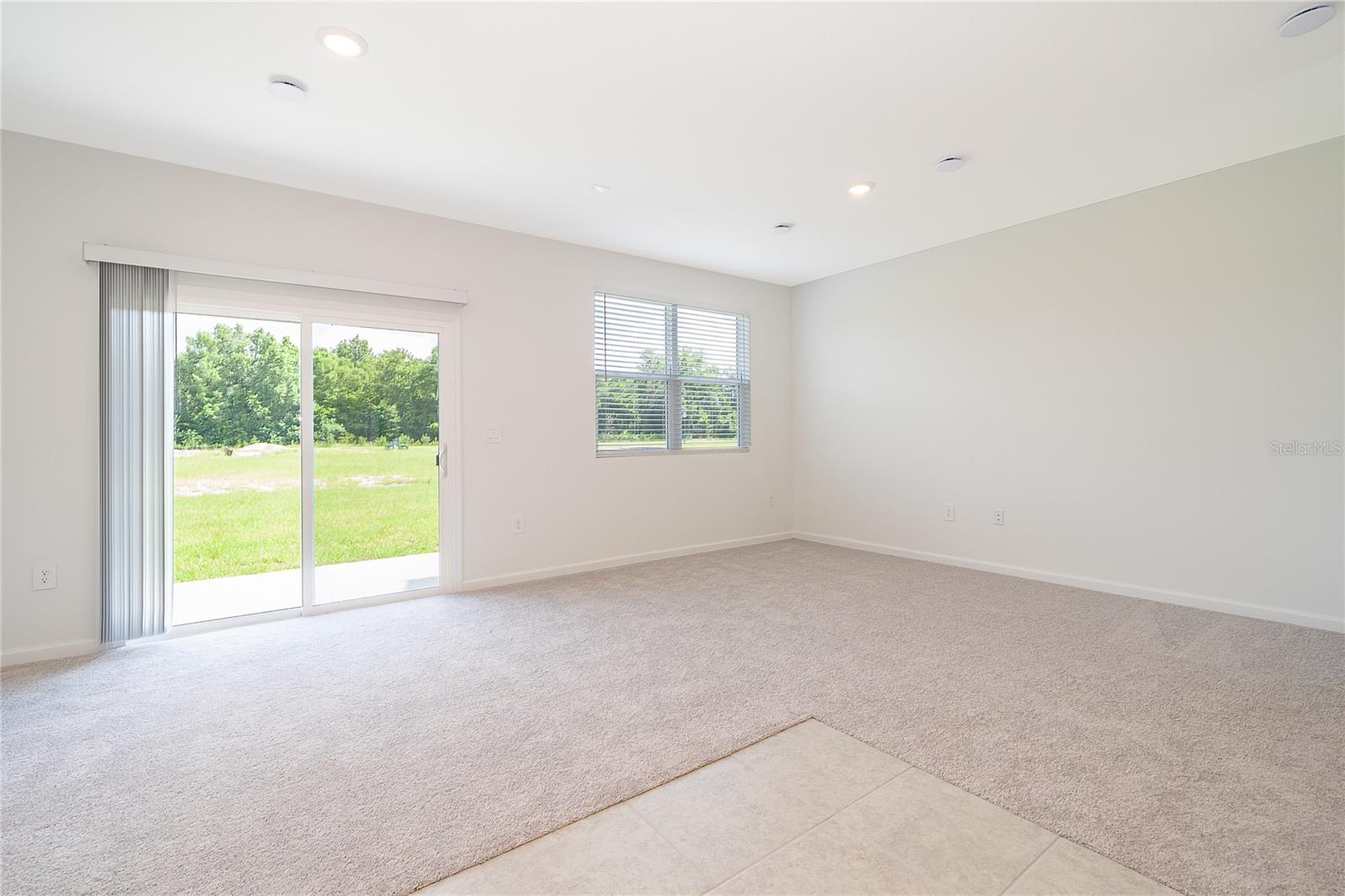 O6419169 Property Photo 19