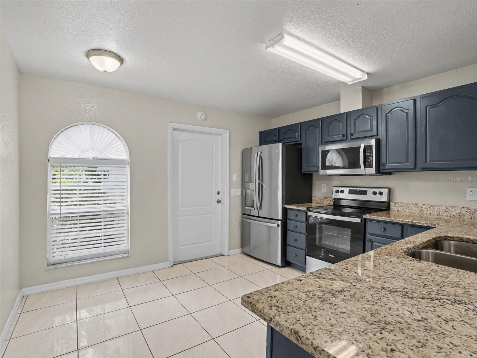 1802 Hudson Ct Property Photo 6