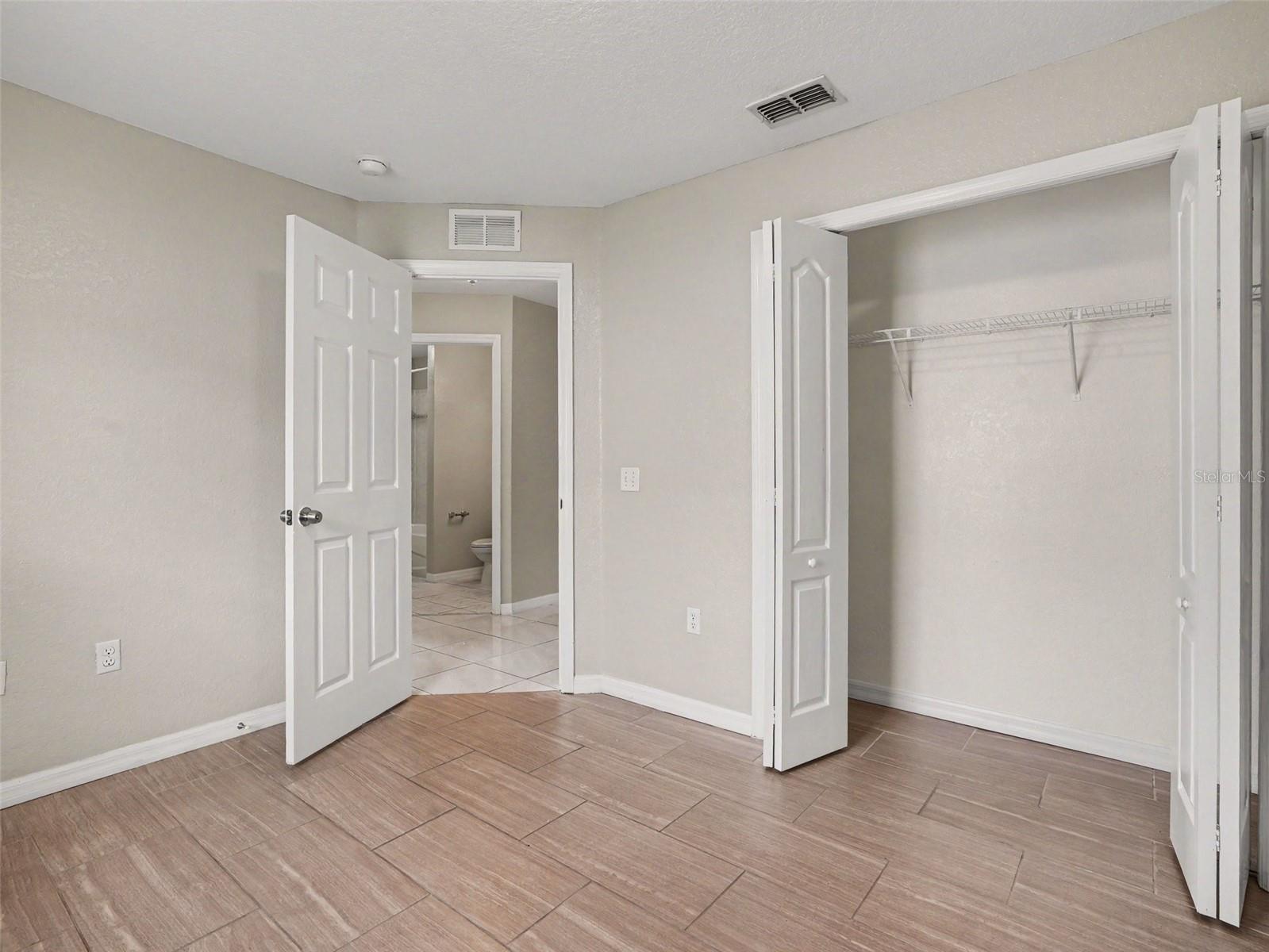 1802 Hudson Ct Property Photo 15