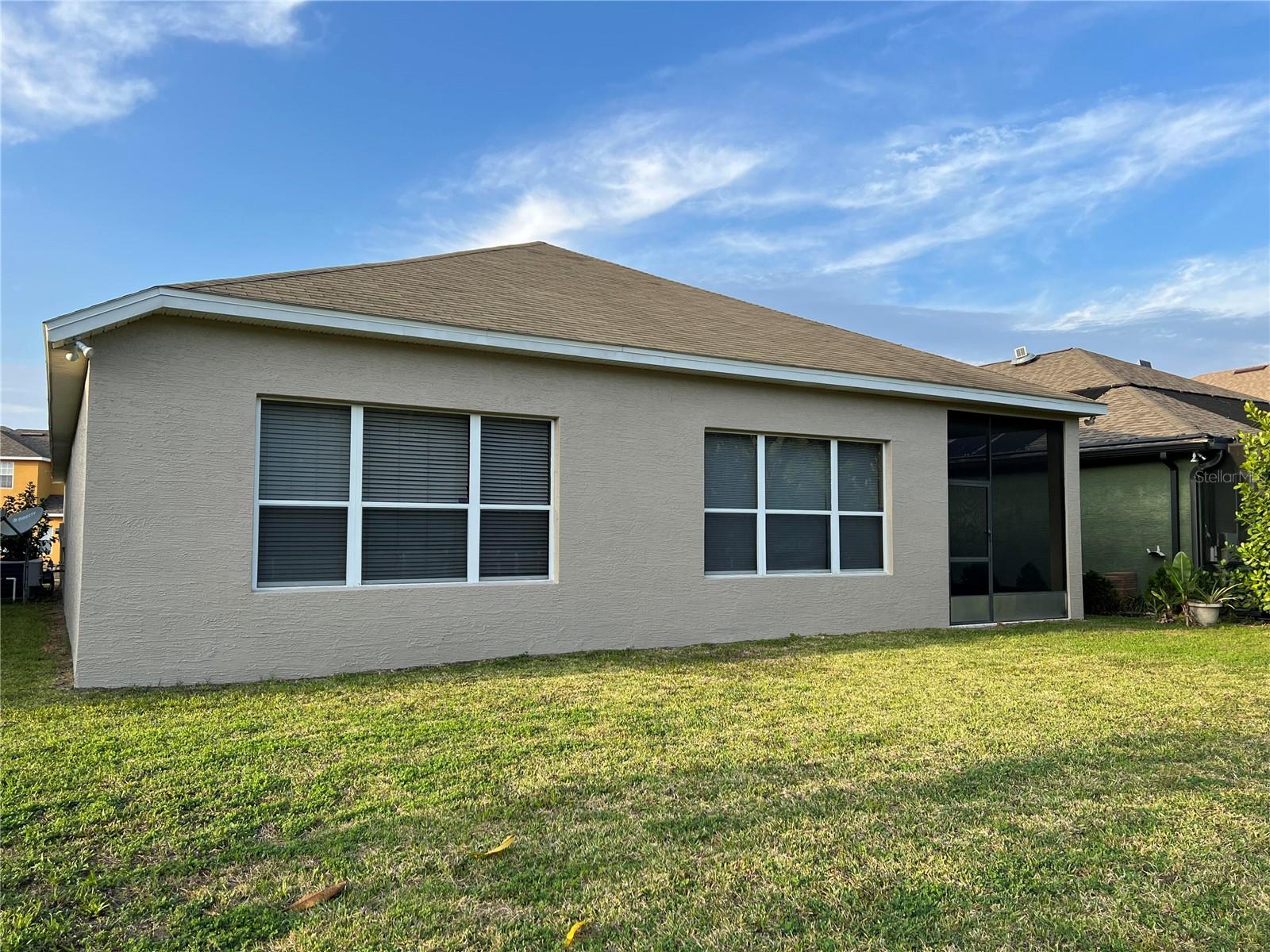 365 James Cir Property Photo 6