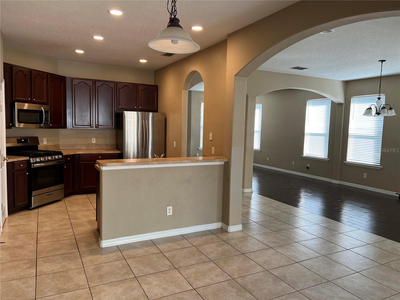 365 James Cir Property Photo 10