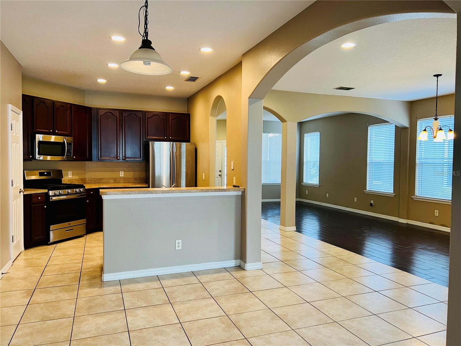 365 James Cir Property Photo 16