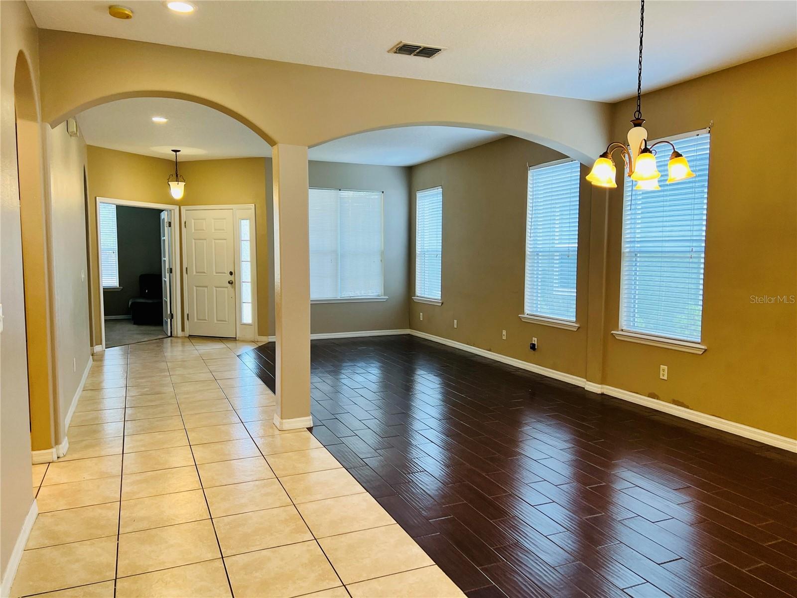 365 James Cir Property Photo 17