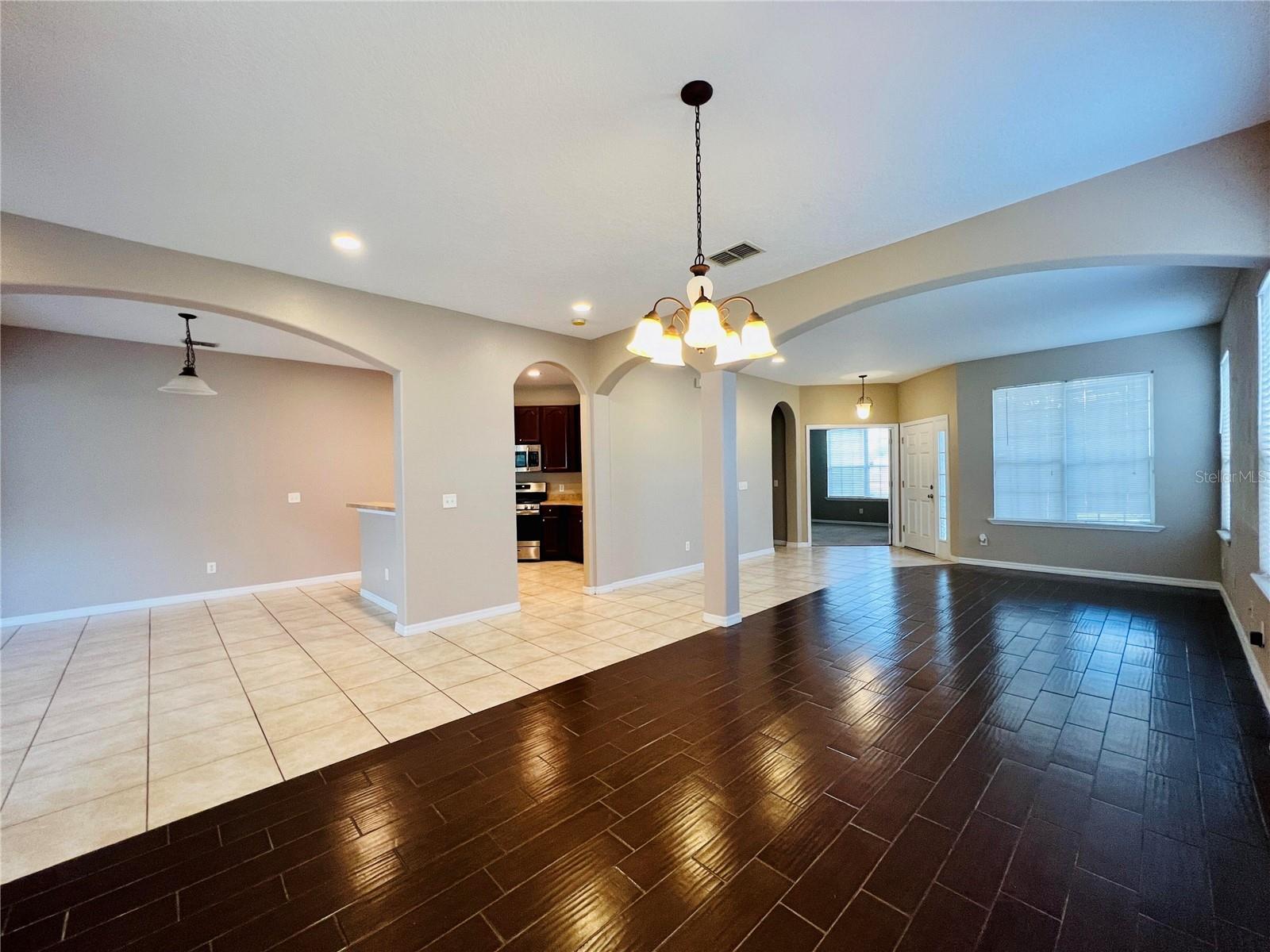 365 James Cir Property Photo 18