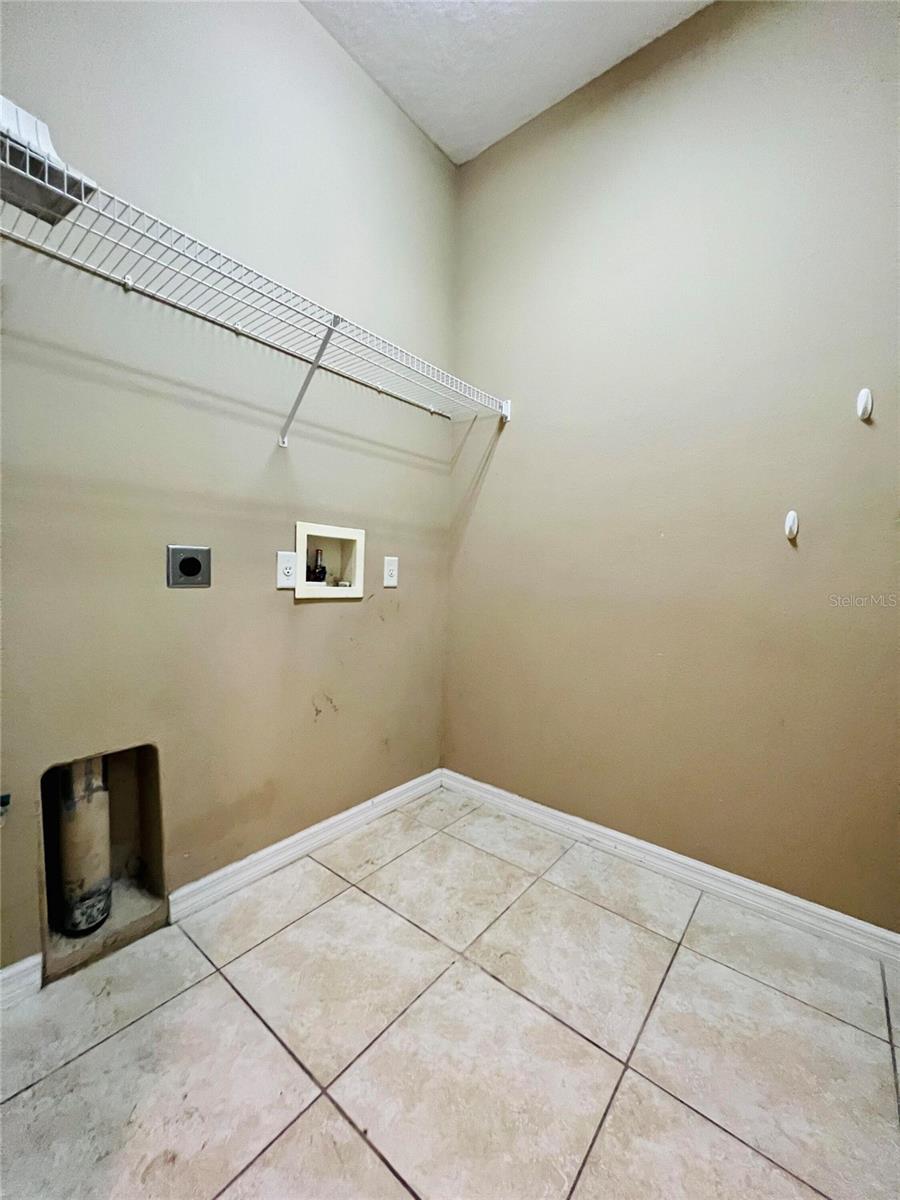 365 James Cir Property Photo 25