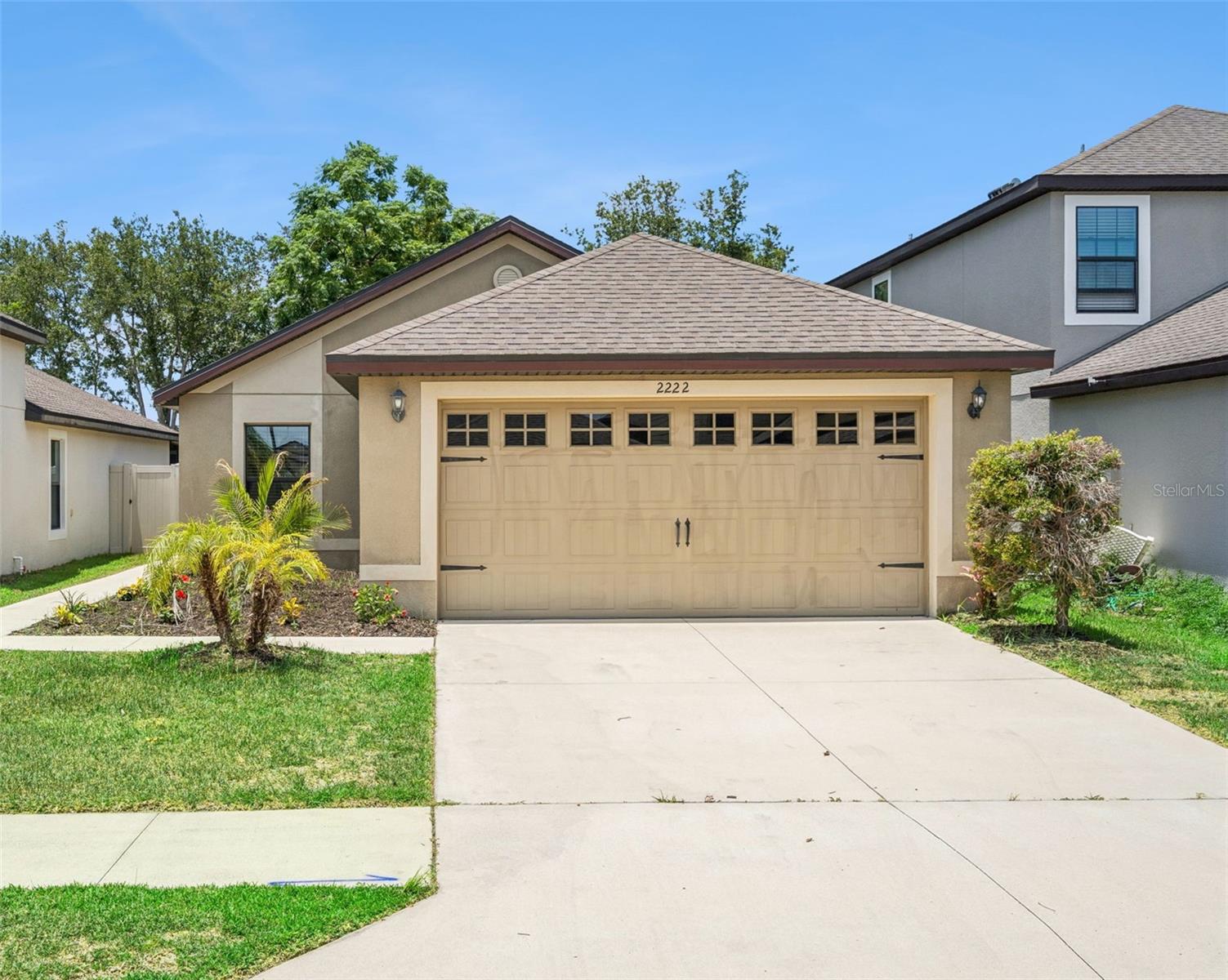 2222 Caspian Dr Property Photo 2