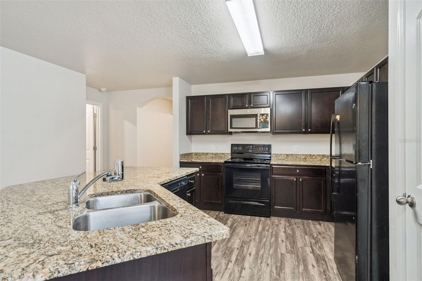 2222 Caspian Dr Property Photo 11