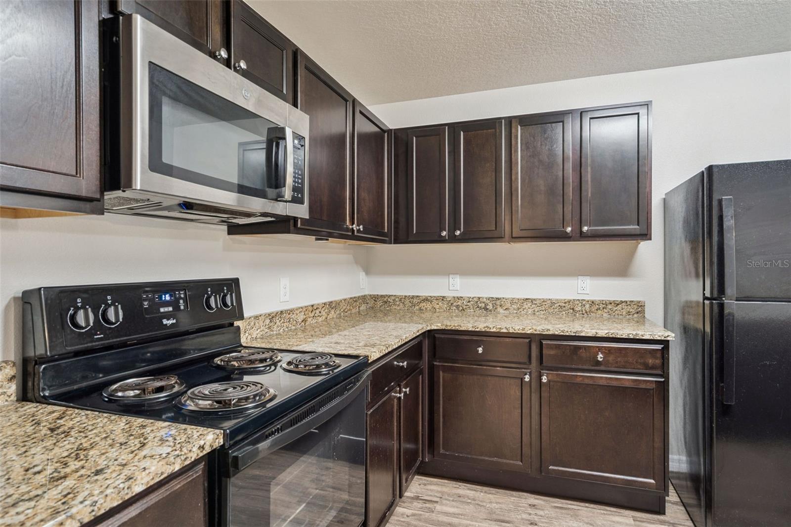 2222 Caspian Dr Property Photo 12