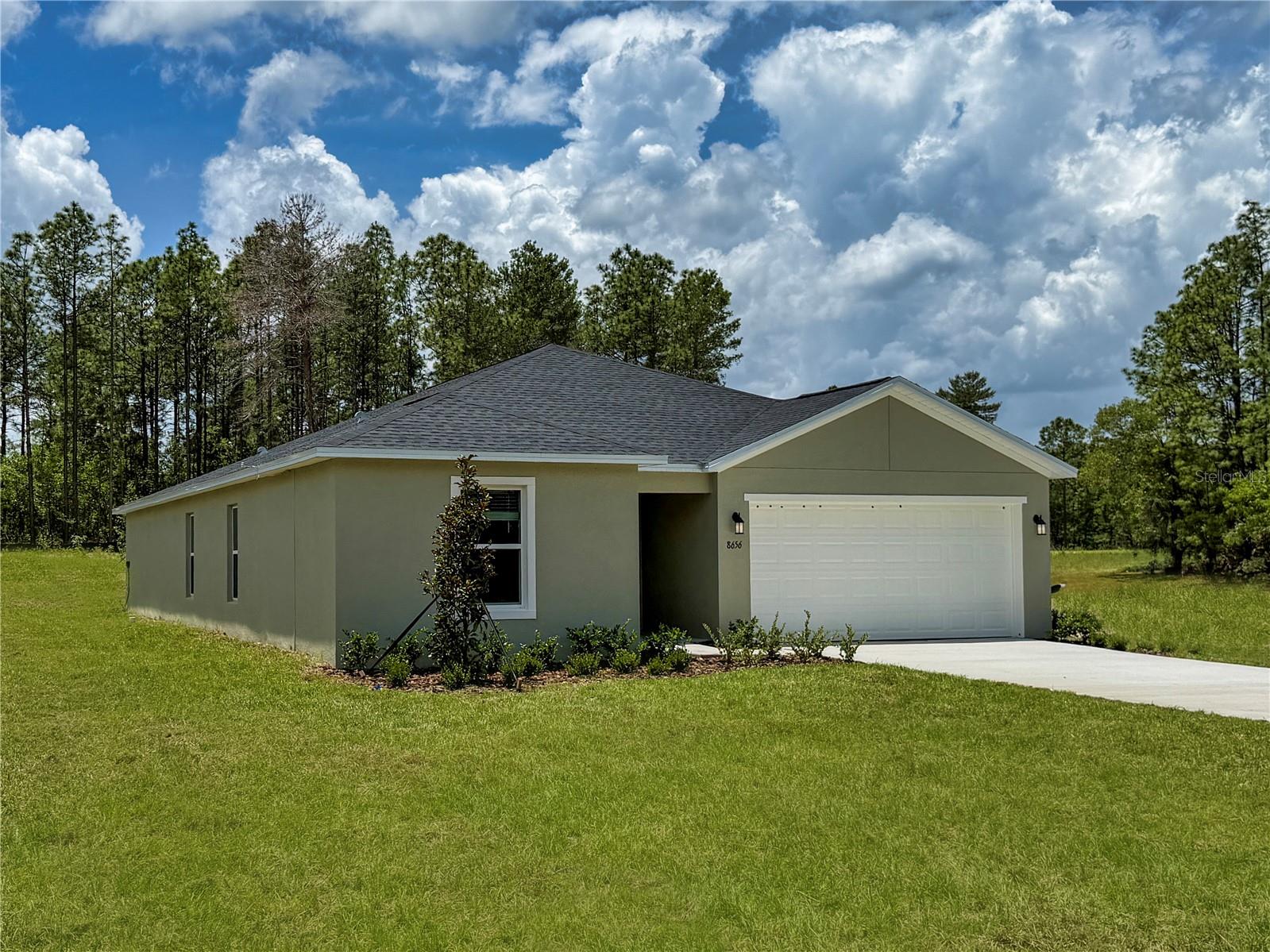 8445 Sw 41st Cir Property Photo 3