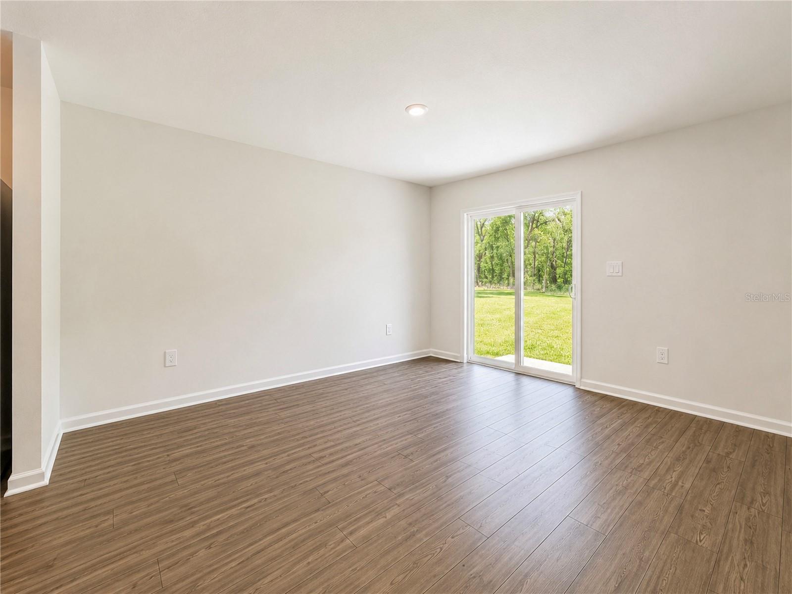 8445 Sw 41st Cir Property Photo 15