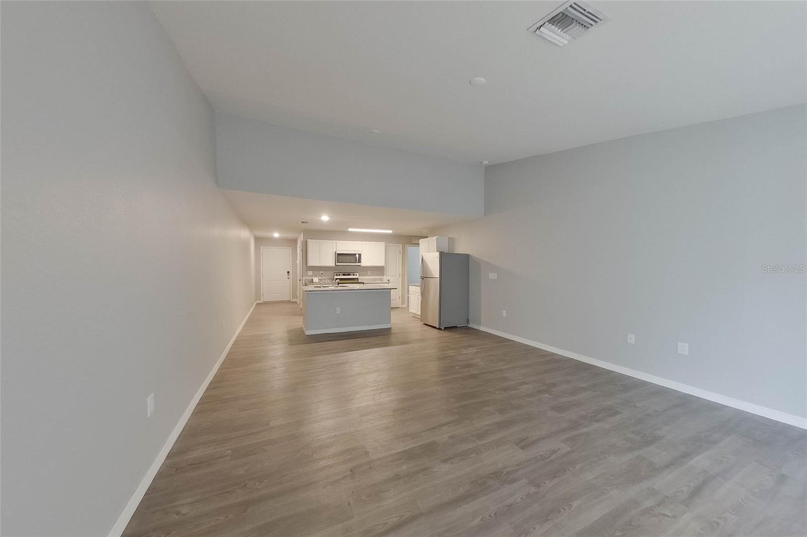 9135 Aegean Cir Property Photo 5
