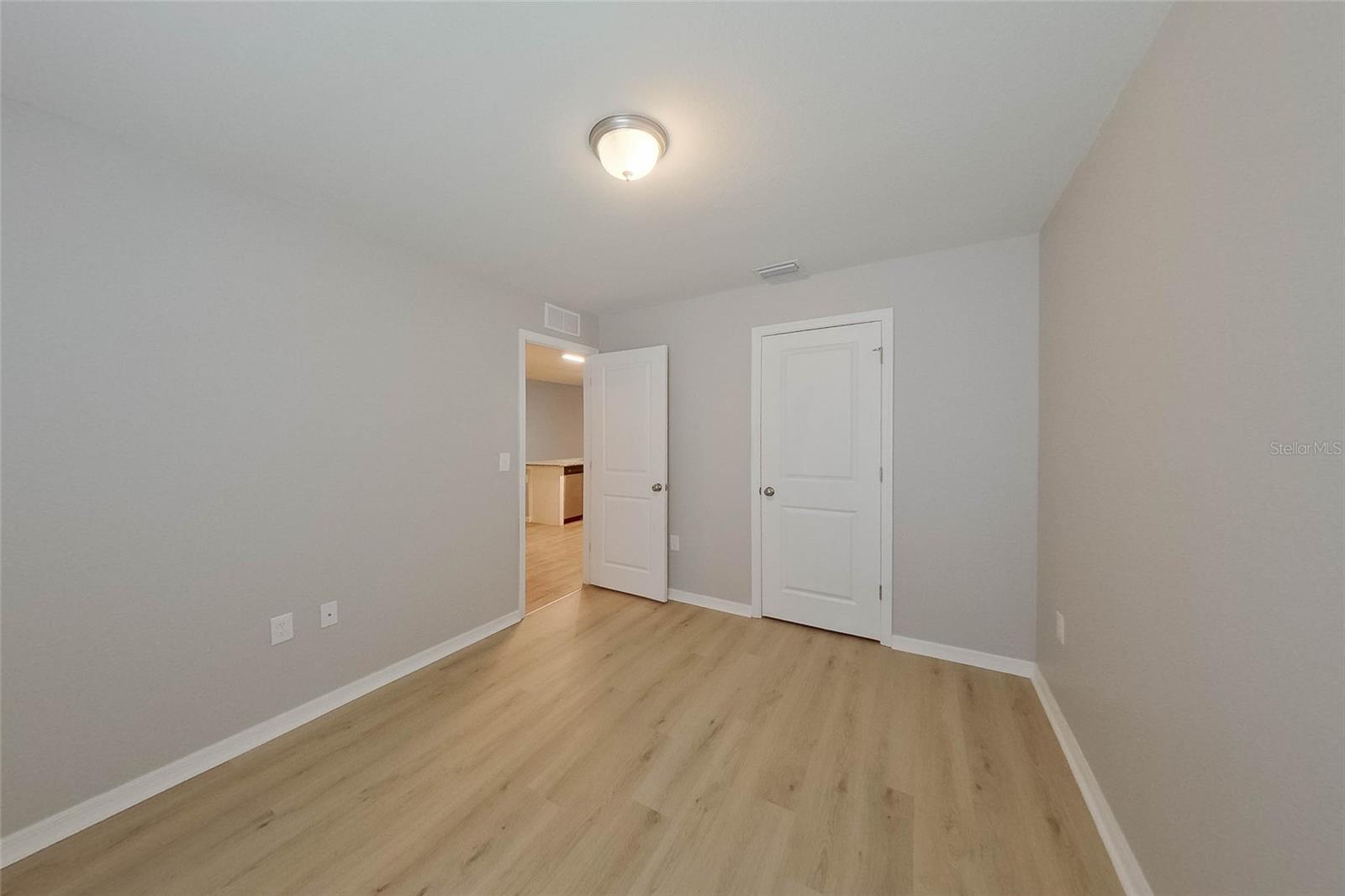 9135 Aegean Cir Property Photo 9