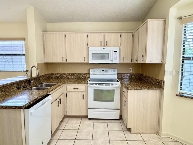 2911 Woolridge Dr Property Photo 9