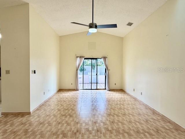 2911 Woolridge Dr Property Photo 11