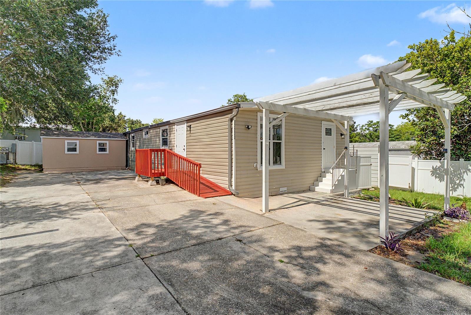 17230 Adam Ct Property Photo 1