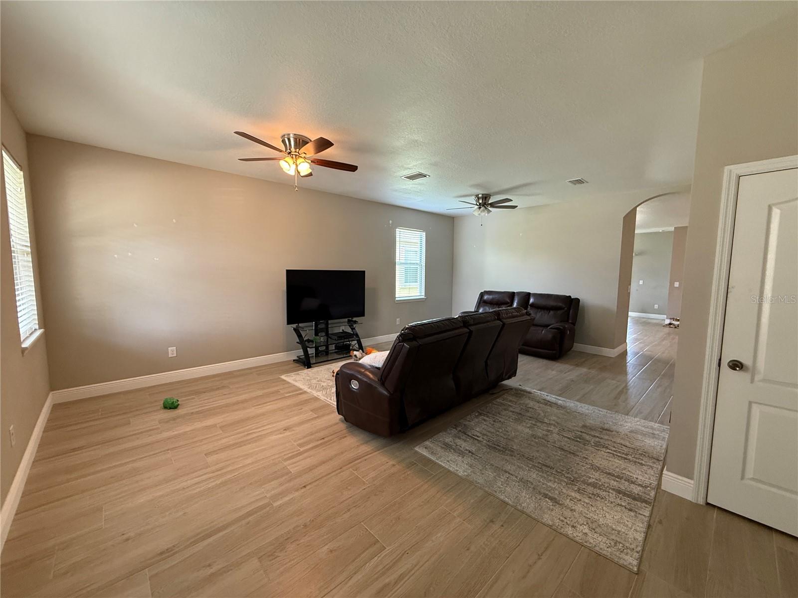 1751 Bonita Bluff Ct Property Photo 23