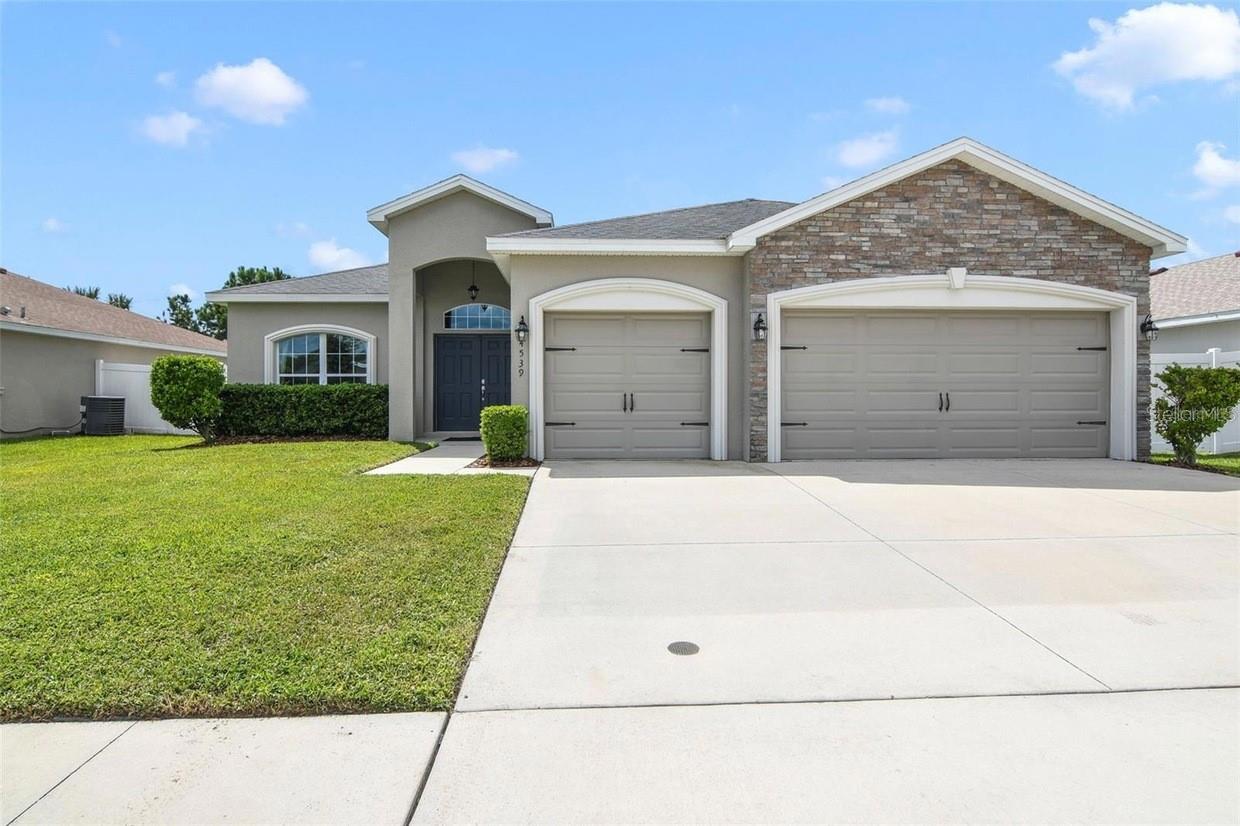 4539 CALUMET DR