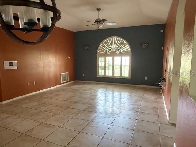 302 Sterling Dr Property Photo 10